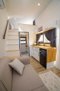 Afbeelding uit fotogalerij van ELIES TINY GLAMPING in Ayvalık +60 foto's