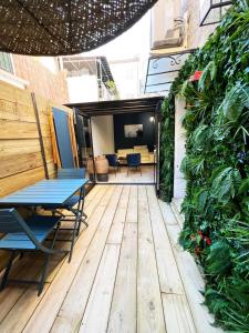 Posezení v ubytování LE GRAND PECHEUR DE CASSIS