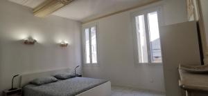 Posedenie v ubytovaní Appartements et studio rénovés en 2022, Intra Muros Avignon