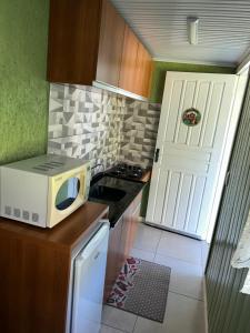 Køkken eller tekøkken på Recanto das Araucárias - Carazal, Gramado. + 13 billeder