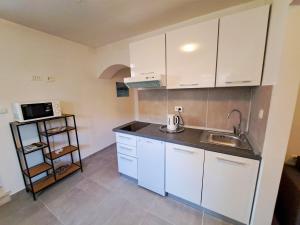 Küche/Küchenzeile in der Unterkunft Apartments Ivanka