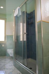 Kúpeľňa v ubytovaní Casa Elena + 7 fotografií