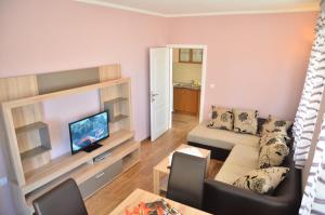 Foto dalla galleria di Apartments Cejovic a Ulcinj