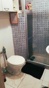 Phòng tắm tại Apto com Wi-Fi a 200m da Praia de Copacabana/RJ - Cp4