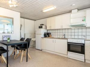 Kuchyň nebo kuchyňský kout v ubytování Seaside Retreat in Kegnaes - By Traum Ferienwohnungen + 15 fotografií