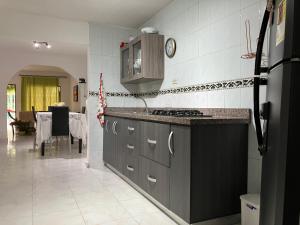 Kuchyň nebo kuchyňský kout v ubytování Casa Encanto Cartagena Colombia