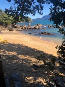 Ein Strand an oder in der Nähe des Chalets