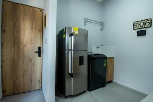 Кухня або міні-кухня у Barcelo Coliving