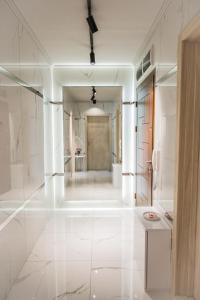 A bathroom at Luxury Martina apartment