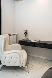A seating area at Luxury Martina apartment