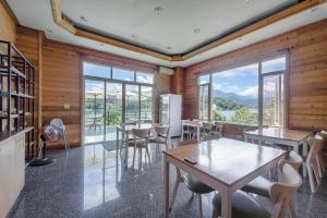 Nespecifikovaný výhled na hory nebo výhled na hory při pohledu z bed and breakfast