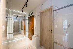 A bathroom at Luxury Martina apartment