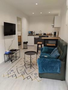 Afbeelding uit fotogalerij van Studio Crystal Vernon-Giverny in Vernon