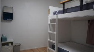 Postel nebo postele na pokoji v ubytování Hannahstay Women Only Guesthouse