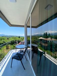 Balcone o terrazza di Pirosmani