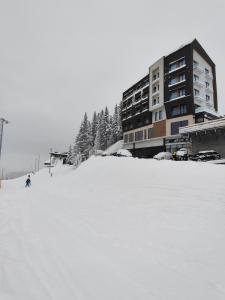 Το Rajska Jahorina 2212 τον χειμώνα