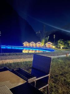 בריכת השחייה שנמצאת ב-Dream Nest Resort או באזור