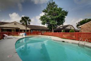 Πισίνα στο ή κοντά στο HOTEL DEL SOL - Pensacola