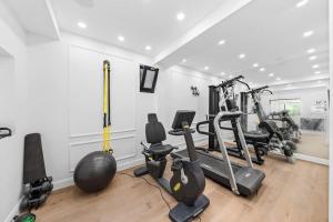Fitness centrum a/nebo fitness zařízení v ubytování Villa Chou Chou