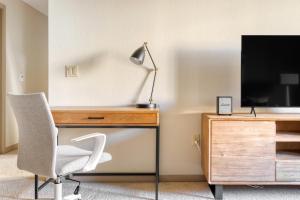 Φωτογραφία από το άλμπουμ του Dublin 2BR w Gym Lounge Pool nr BART SFO-977 σε Dublin