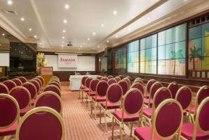 Konferenční prostory v ubytování Ramada by Wyndham Bahrain