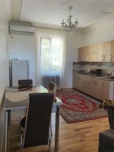 Gallery image of Гостевой дом у Эмзара in Batumi