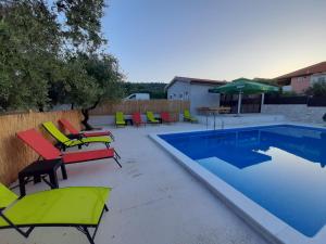 Πισίνα στο ή κοντά στο Apartments Vuk