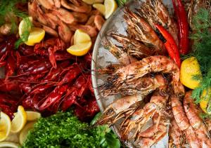Comida em cruzeiro ou em algum lugar perto