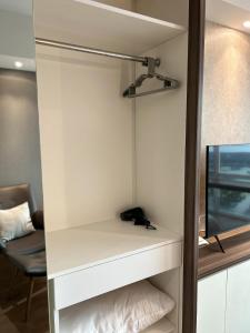 Postel nebo postele na pokoji v ubytování U Residence 2 Studio Apartment POOL VIEW