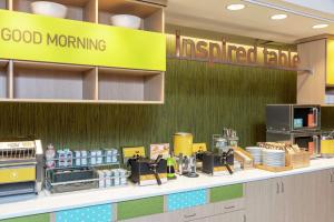 Home2 Suites By Hilton Appleton, Wi的咖啡和沏茶工具
