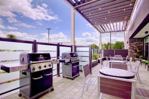 Balkón nebo terasa v ubytování Home2 Suites By Hilton Toronto/Brampton, On