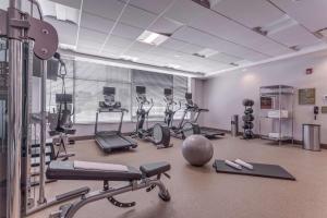 Fitness centrum a/nebo fitness zařízení v ubytování Home2 Suites By Hilton Toronto/Brampton, On