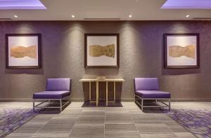 Posezení v ubytování Home2 Suites By Hilton Toronto/Brampton, On