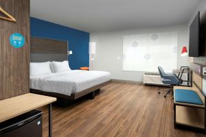 Tru By Hilton Rapid City Rushmore, Sd客房内的一张或多张床位
