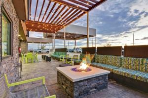 Posezení v ubytování Home2 Suites By Hilton Pecos Tx