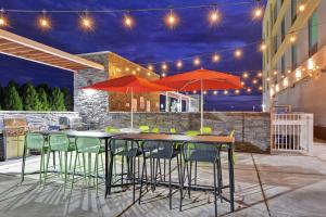 Balkón nebo terasa v ubytování Home2 Suites By Hilton Pecos Tx
