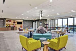 Posezení v ubytování Home2 Suites By Hilton Pecos Tx