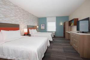 Home2 Suites By Hilton Omaha Un Medical Ctr Area客房内的一张或多张床位