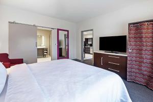 TV a/nebo společenská místnost v ubytování Home2 Suites By Hilton Abilene, TX