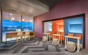 Tru By Hilton Lehi, Ut的休息区