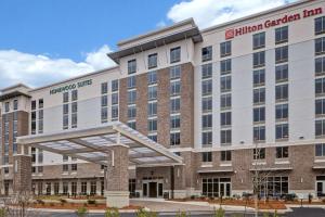 a rendering of the exterior of a hotel at Hilton Garden Inn Summerville, Sc in Summerville