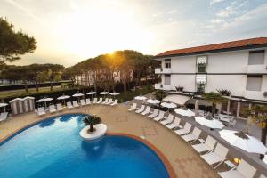 Bazén v ubytování Hotel Elite nebo v jeho okolí