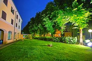 Zahrada ubytování Hotel Le Ville