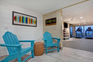 Home2 Suites Ormond Beach Oceanfront, FL的休息区