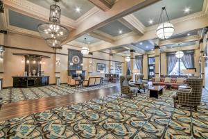 The Peery Salt Lake City Downtown, Tapestry Collection by Hilton的休息区