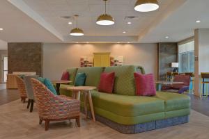 Posezení v ubytování Home2 Suites Corpus Christi Southeast, Tx