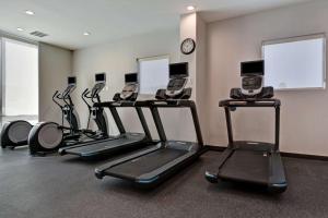 Fitness centrum a/nebo fitness zařízení v ubytování Home2 Suites Corpus Christi Southeast, Tx