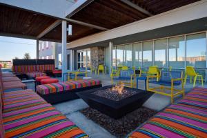 Posezení v ubytování Home2 Suites By Hilton Odessa