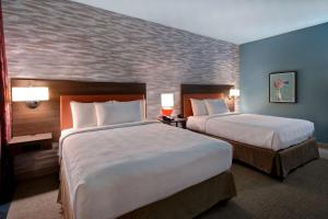 Postel nebo postele na pokoji v ubytování Home2 Suites By Hilton Odessa