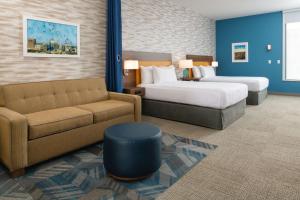 Home2 Suites By Hilton Boise Downtown客房内的一张或多张床位